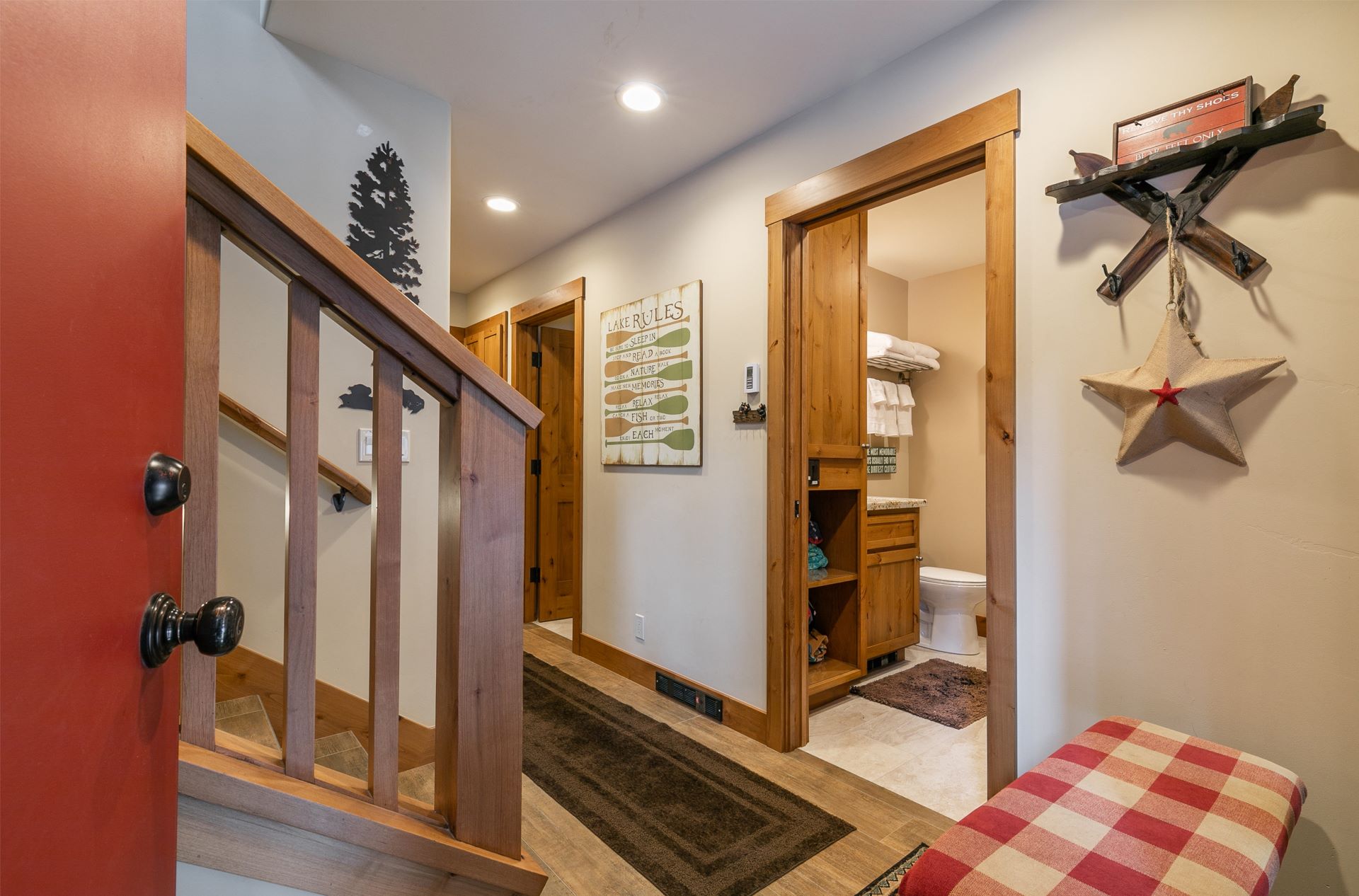 180 W Lake Blvd Unit 229 Tahoe-print-032-12-Entry-3396x2240-300dpi