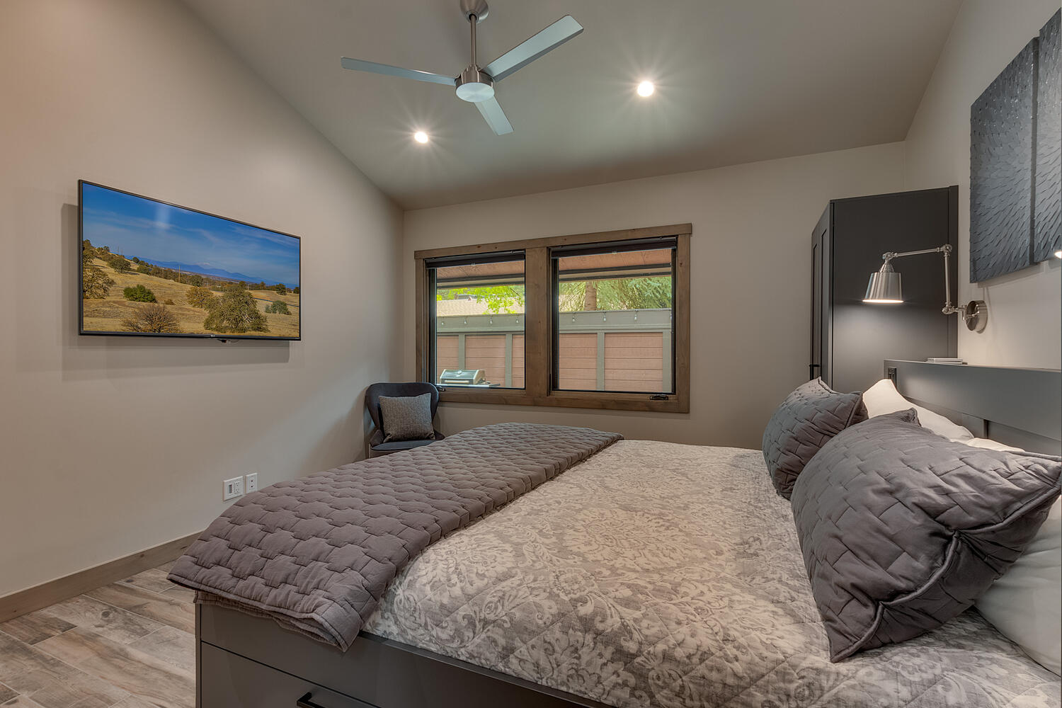 Bedroom En suite-011-027-1500x1000