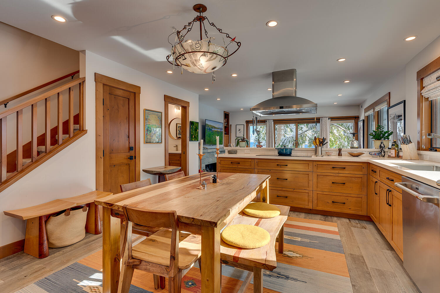 300 W Lake Blvd 21 Tahoe City-large-005-020-Dining Room-1500x1000-72dpi #21 Dining Area toward Kitchen (nice pic)