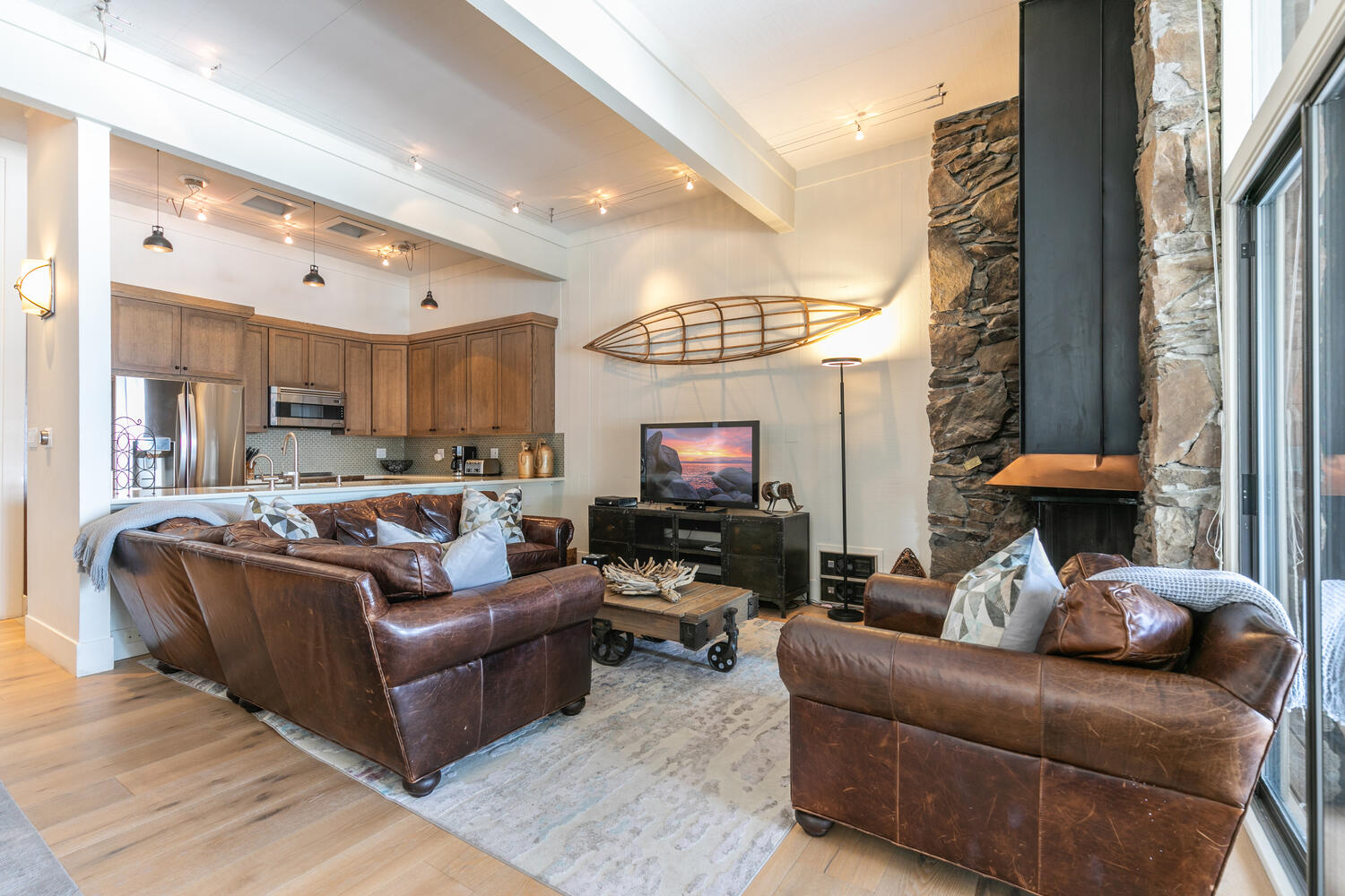 300 W Lake Blvd Unit 12 Tahoe-large-021-036-Living Room-1500x1000-72dpi #12 Living Room