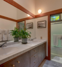 #72 Hall bath