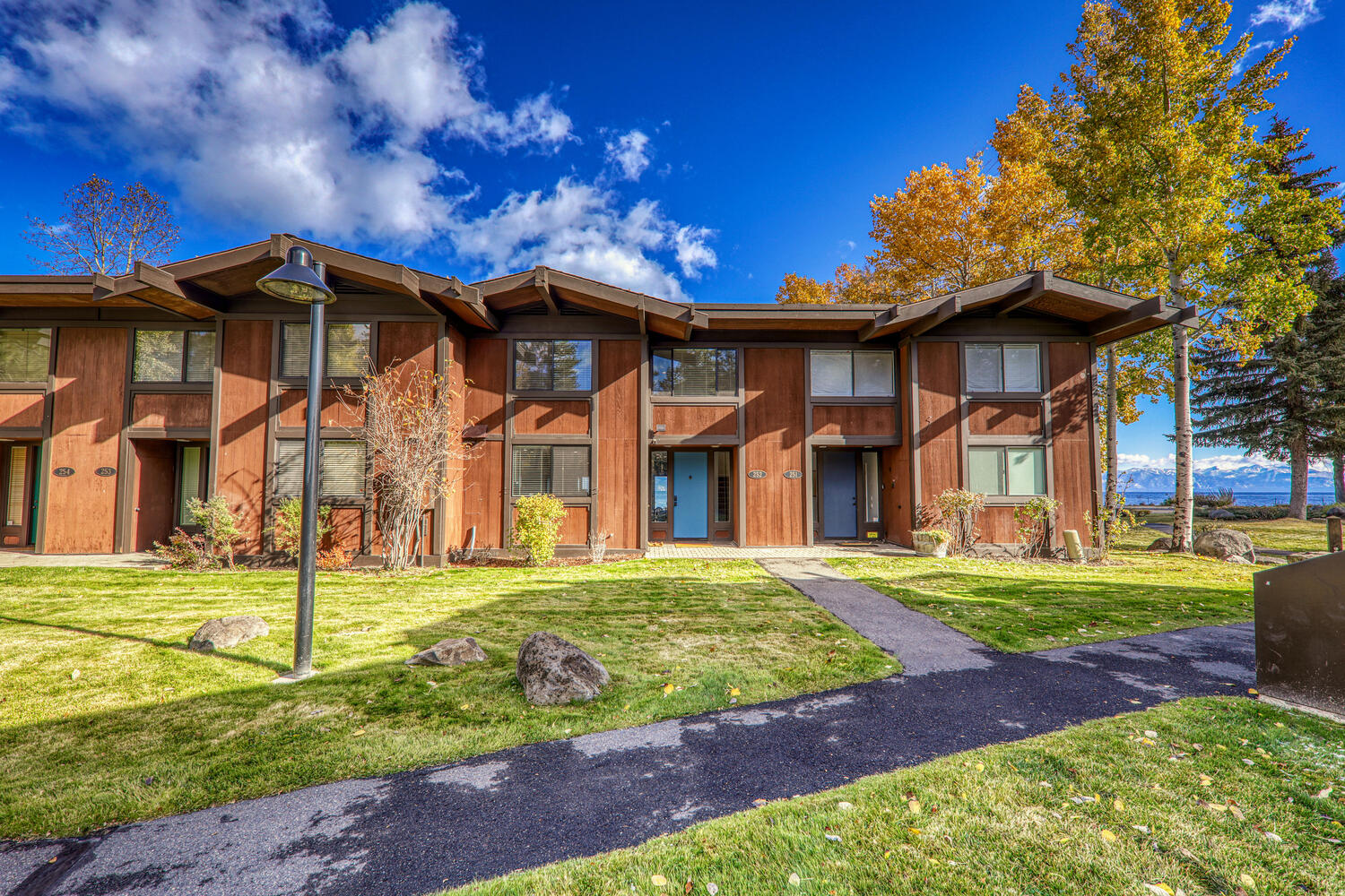 180 W Lake Blvd Unit 252 Tahoe-large-004-012-Exterior-1500x1000-72dpi
