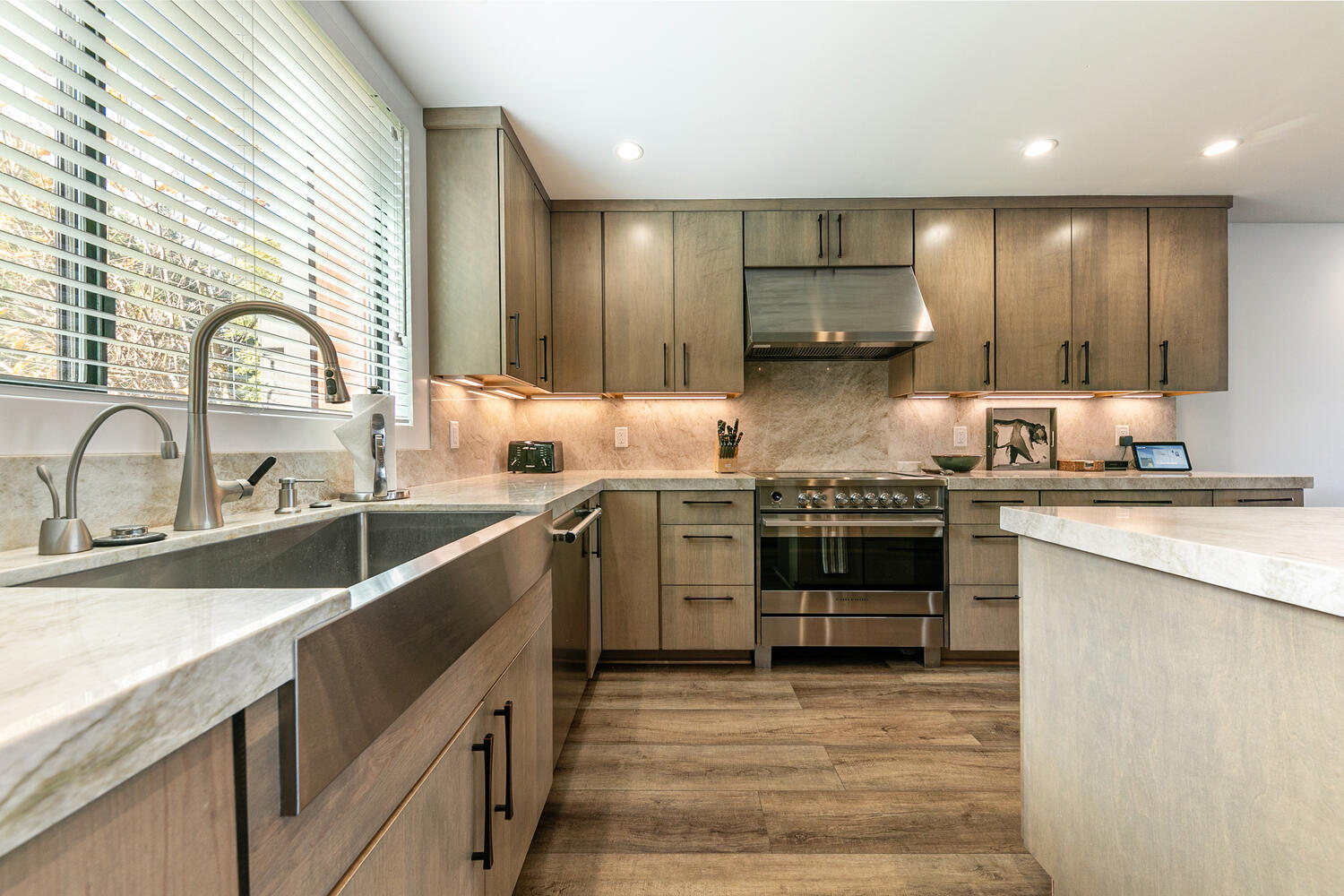 180 W Lake Blvd Unit 252 Tahoe-large-021-029-Interior-1500x1000-72dpi