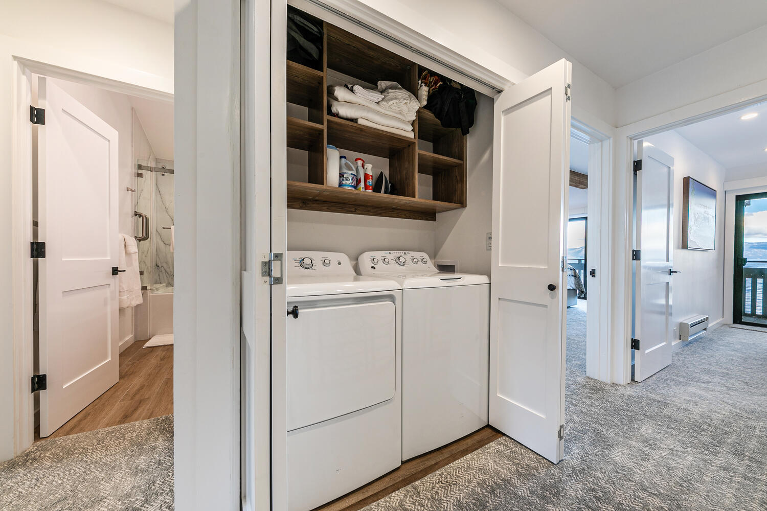 180 W Lake Blvd Unit 252 Tahoe-large-037-018-Interior-1500x1000-72dpi