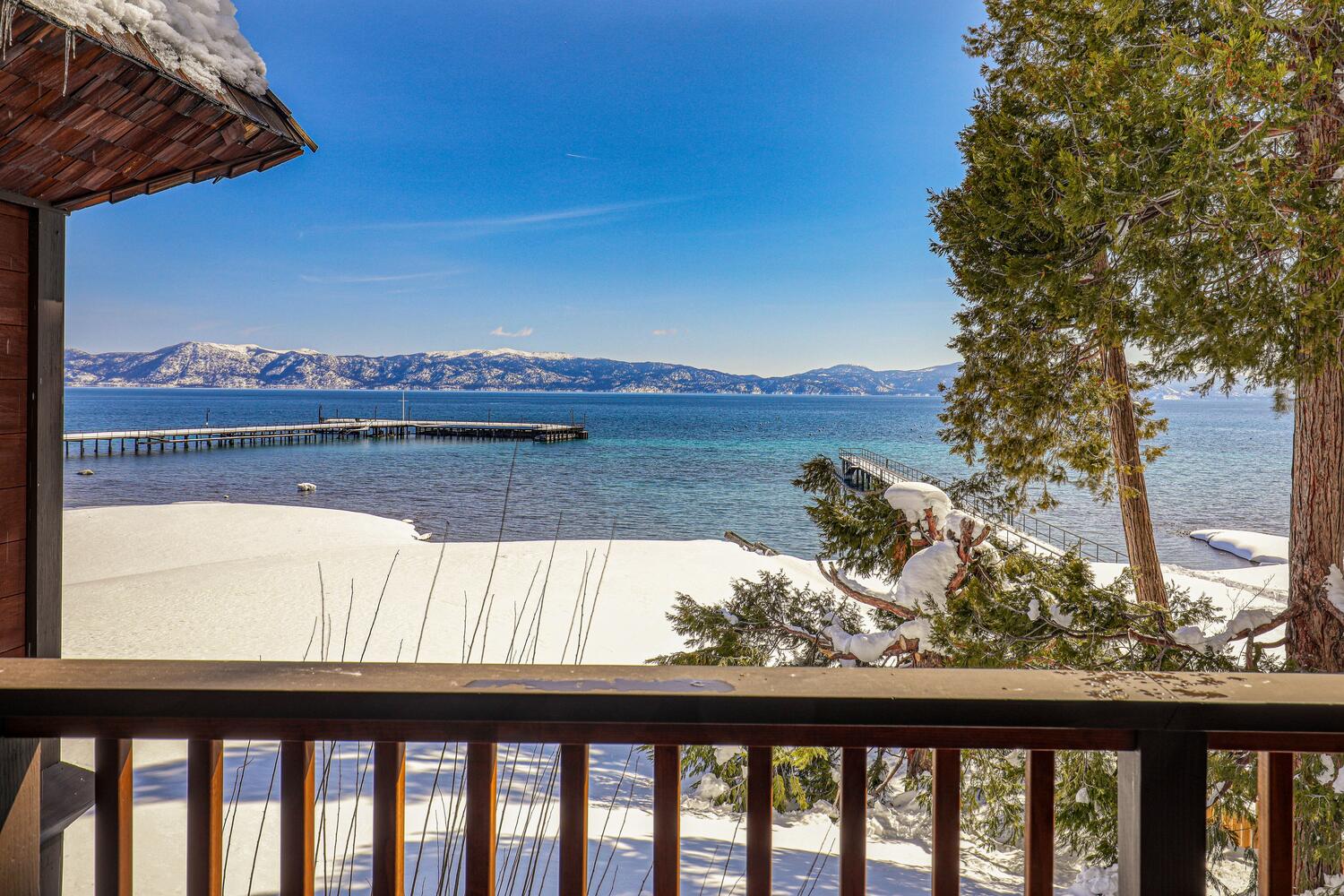 #12-large-Winter Upper Deck View with Pier-1500x1000-72dpi