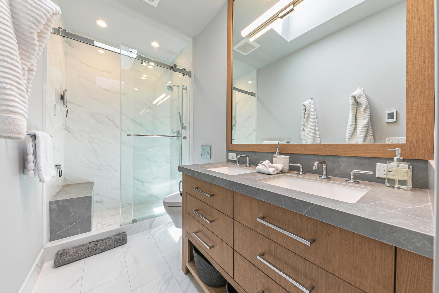 300 W Lake Blvd Unit 12 Tahoe-large-026-022-Interior-1500x1000-72dpi