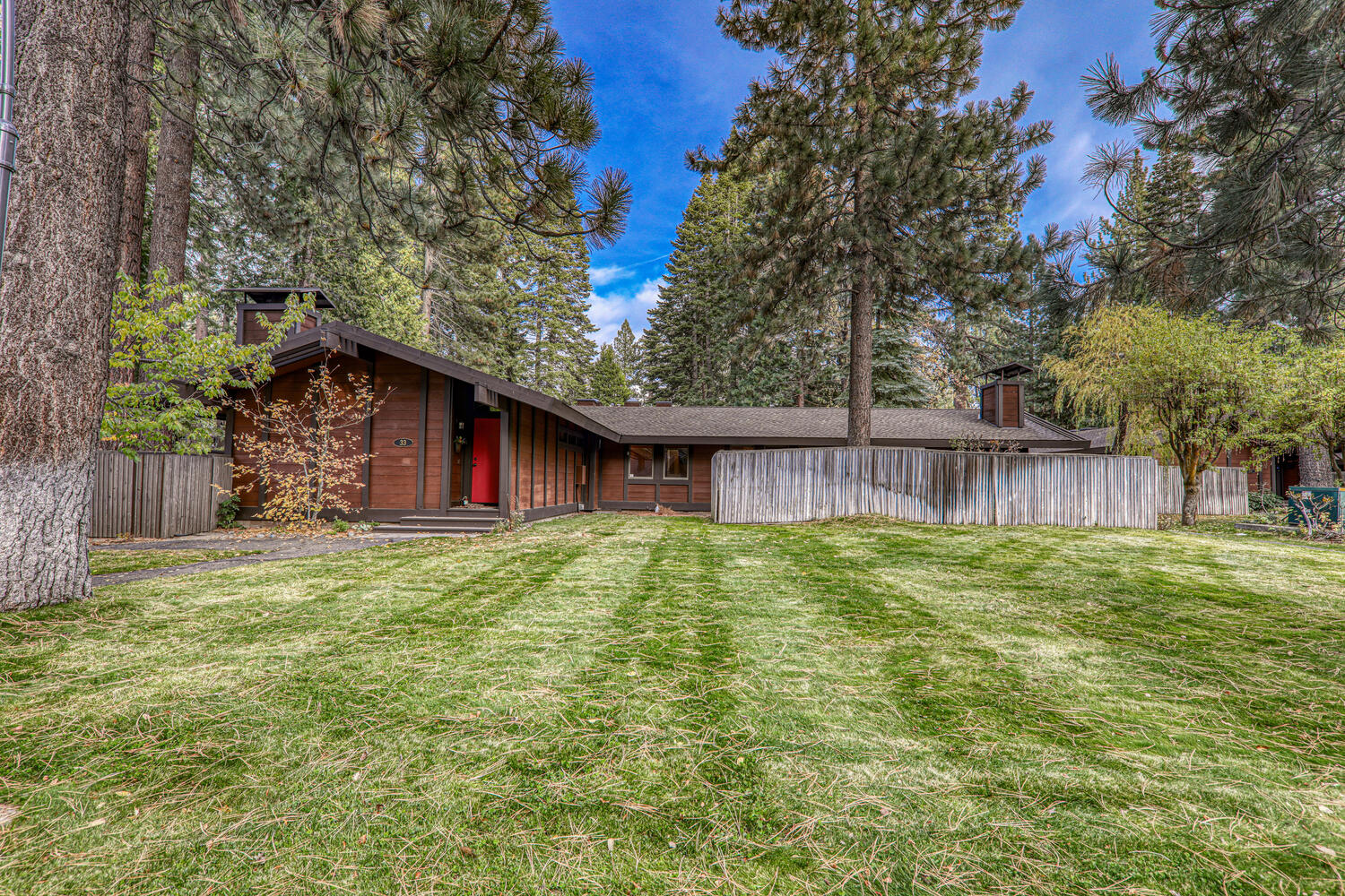 300 W Lake Blvd Unit 32 Tahoe-large-001-026-Exterior-1500x1000-72dpi