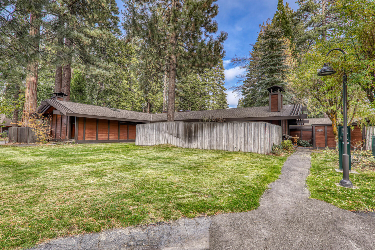 300 W Lake Blvd Unit 32 Tahoe-large-002-024-Exterior-1500x1000-72dpi