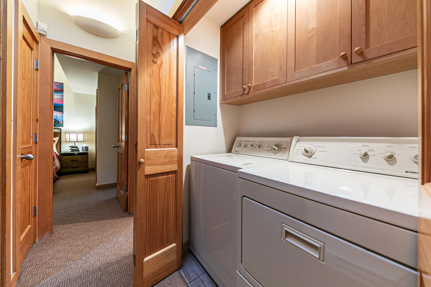 300 W Lake Blvd Unit 32 Tahoe-large-020-009-Interior-1500x1000-72dpi